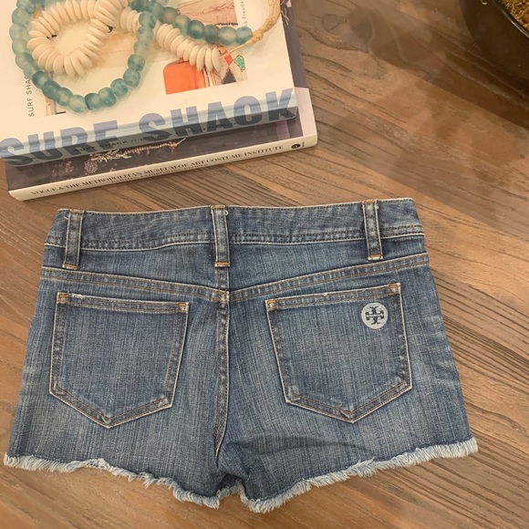 Tory Burch size 24 blue jean shorts - Picture 6 of 10